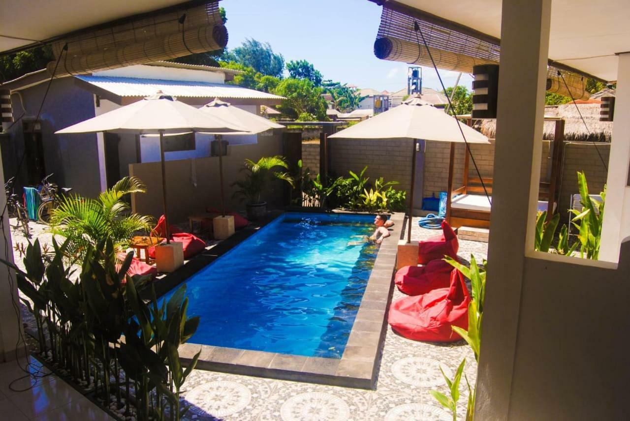 Hotel Cape Rose Gili Trawangan Exterior foto